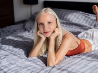 nude cam girl photo DaniellaStarki