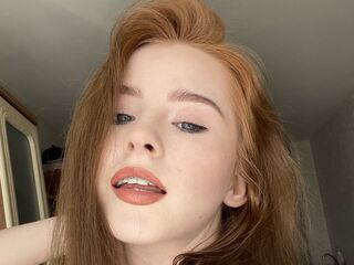 cam girl masturbating DarlineEllett