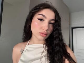 topless webcamgirl DawnEarney