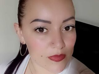 naked webcam girl photo DinaCarls