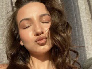 shower sex webcam DinaSweeny