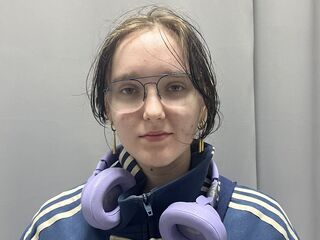 striptease show DoraDawson