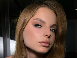 dirty cam show DoraWilliams
