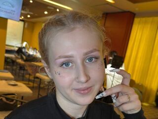 live sex cam picture EmelinaKrider