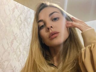 porn webcam EmilyHollister