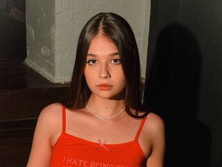 topless webcamgirl EmorySwift
