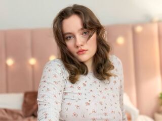 naughty cam girl fingering pussy ErikaHoffmann