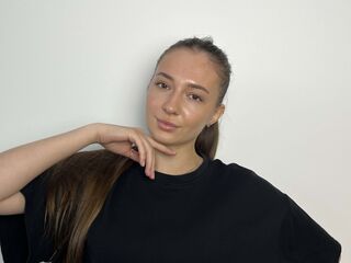 naked cam girl photo EthaGuitreau