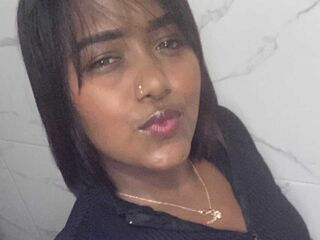 girl fingering shaved pussy EvaMalia