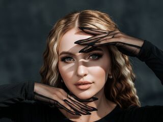 hot striptease cam EvaVibe