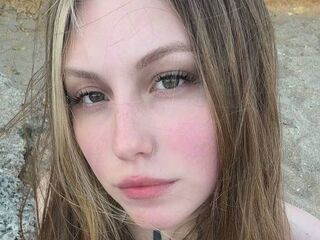 naked girl with cam FriedaJane