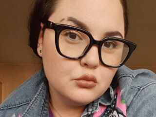 camgirl livesex HelgaBern