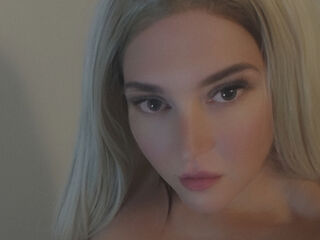 girl topless chat HollyComming