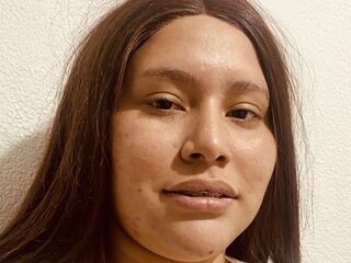 hot webcam slut HoneyMil