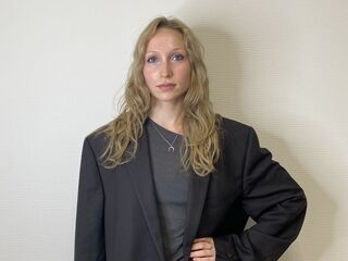 erotic webcam picture IrinaVelzeboer
