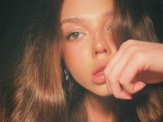 camwhore masturbating JanyceCruden