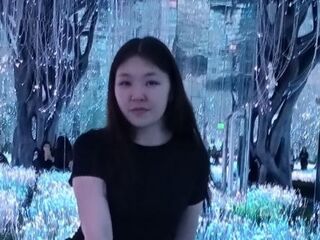 naughty camwhore JeanieDorward