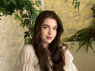 beautiful girlcam KacyQuates