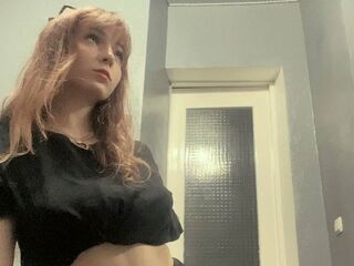 free nude webcam KatheSanagustin