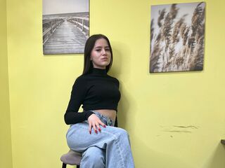 hot cam show KeeleyGambee