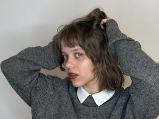 hot cam girl masturbating with sextoy KieraRusson