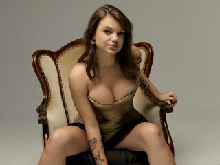 striptease cam KiraBlake