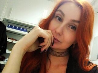 naked webcam girl KristyRed