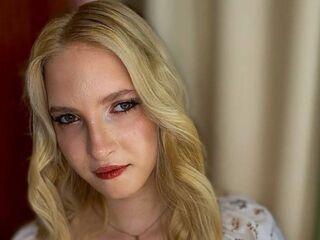 beautiful cam girl LawandaTelle
