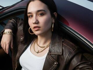 naked webcam girl LeraMednis