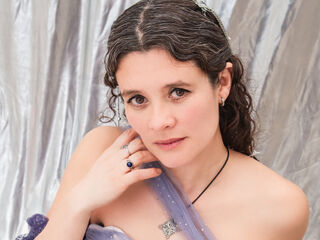 hot strip tease webcam LiaMercur