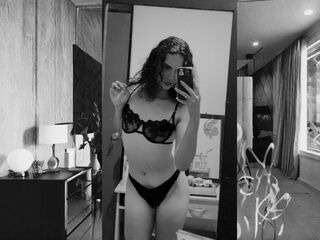 naked webcam girl photo LiahRosh