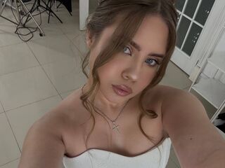 naked girl with webcam fingering pussy LilianVanarsdale