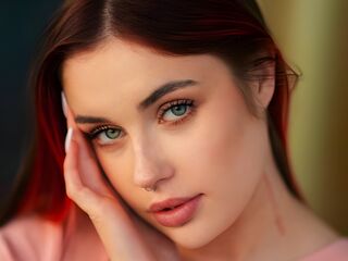 naked webcamgirl LilyRader