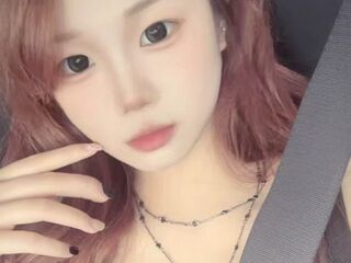 naughty cam girl LisaMarora