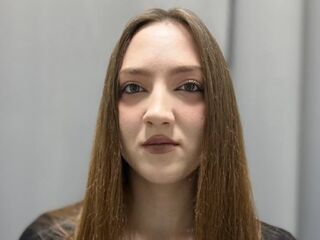 naughty camgirl photo LisanBrown