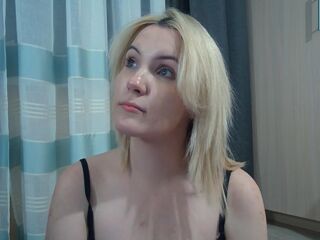 nude webcam girl LyndaHuppenbauer