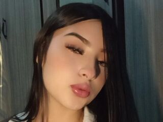 webcam bitch chatroom MadelynFabbro