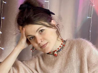 camgirl fingering wet pussy MarlaBlum