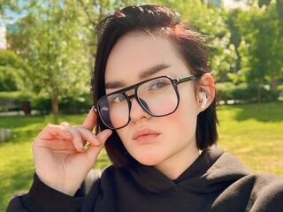 hot cam girl masturbating with vibrator MarryLuginbill