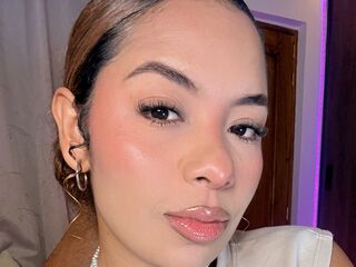 camgirl fingering pussy MeganMarc