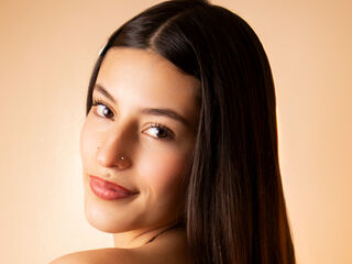 chat room live show MeganNoire