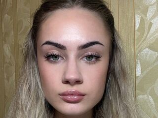 sexy webcam girl MellieSchultze