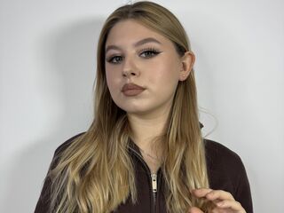 webcam chat room MercedesVaught