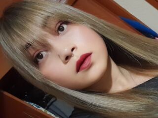 chatroom cam MercellaMorelli