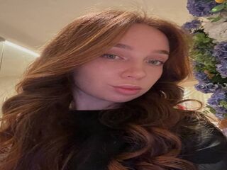 camgirl video chat MiaIvory