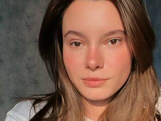 hot cam girl fingering MiaMox