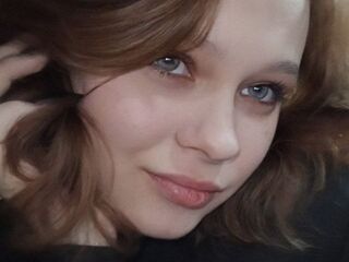 hot cam girl fingering pussy MiaVana