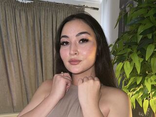 webcam live show MilaYumi