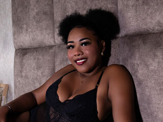 web cam show NaiaSimpson