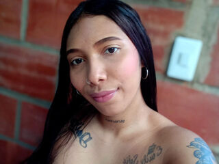 camwhore masturbating with sextoy NatalyAmber